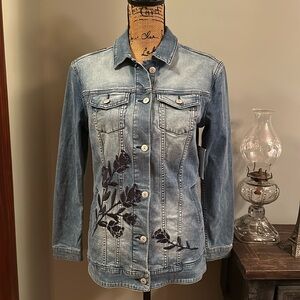 LulaRoe Jaxon Jean jacket size small.